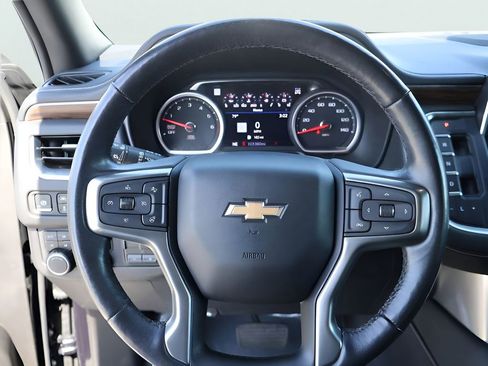 Used 2021 Chevrolet Tahoe Premier w/ Premium Package AWD/4WD image 34