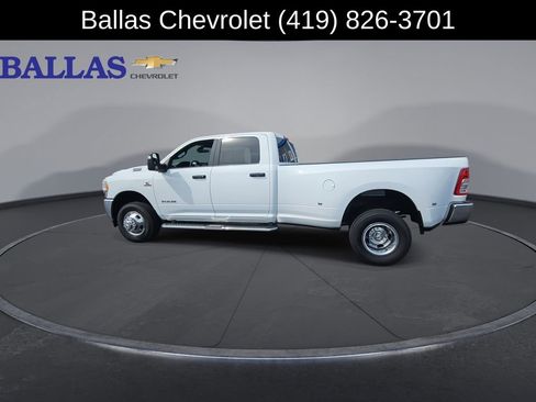 Used 2023 RAM 3500 Big Horn w/ Level 1 Equipment Group AWD/4WD image 6