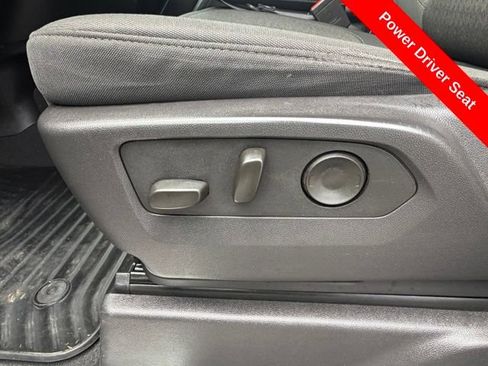 Used 2025 Chevrolet Silverado 2500 LT w/ Convenience Package AWD/4WD image 35
