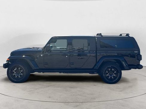Used 2021 Jeep Gladiator Sport AWD/4WD image 8