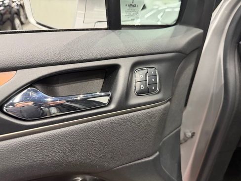 Used 2016 Lincoln MKC Reserve w/ Lincoln MKC Climate Package image 44