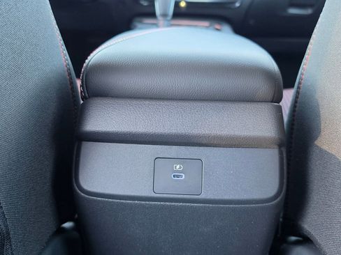 New 2026 Nissan Sentra SR w/ Floor Mat Package FWD image 27