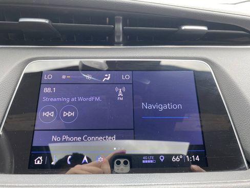 Used 2019 Cadillac XT4 Premium Luxury AWD/4WD image 30