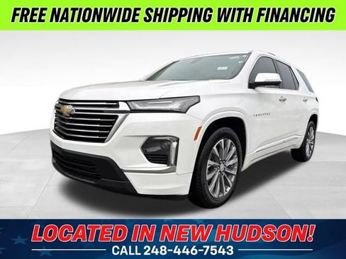 Used 2023 Chevrolet Traverse Premier FWD image 1