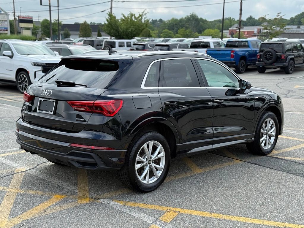 Used 2025 Audi Q3 2.0T Premium Plus w/ Premium Plus Package AWD/4WD image 6