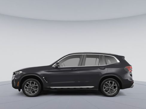 Used 2023 BMW X3 xDrive30i w/ Premium Package AWD/4WD image 2