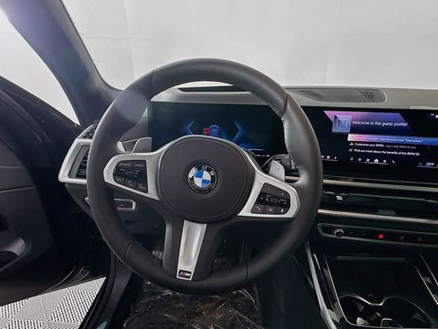 New 2026 BMW X7 xDrive40i w/ M Sport Package image 15