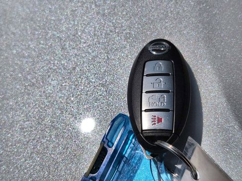 Used 2020 Nissan Leaf SL Plus w/ Protection Package FWD image 34