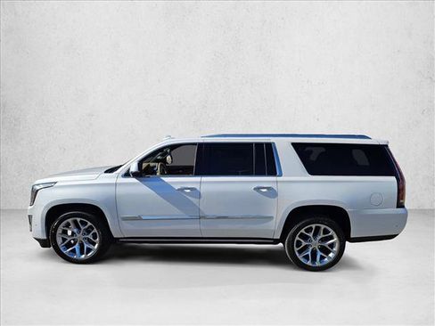 Used 2018 Cadillac Escalade ESV Platinum image 9