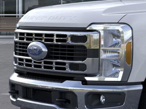 New 2026 Ford F250 XLT image 17
