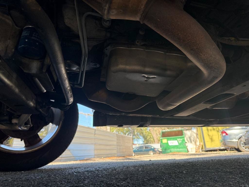 Used 2009 Chevrolet Avalanche LTZ RWD image 37