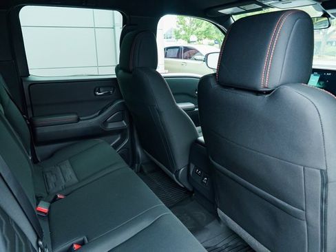 New 2025 Nissan Frontier PRO-4X w/ Pro Convenience Package image 31