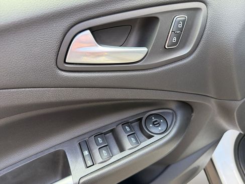 Used 2013 Ford Escape SE FWD image 21