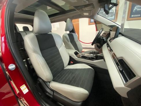 Used 2025 Mitsubishi Outlander SE FWD image 15