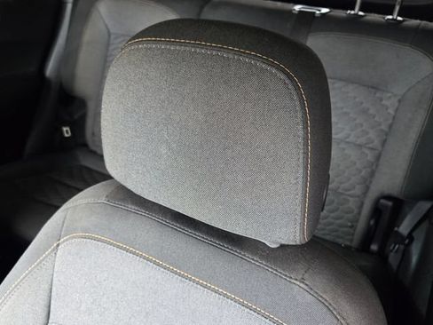 Used 2018 Chevrolet Equinox LT FWD image 26