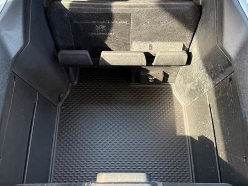 Used 2019 RAM 2500 Laramie AWD/4WD image 23