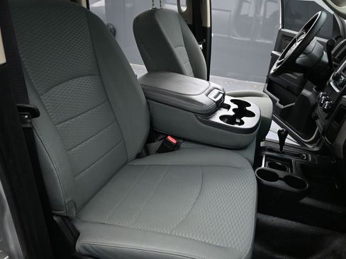 Used 2017 RAM 3500 Tradesman w/ Popular Equipment Group image 22