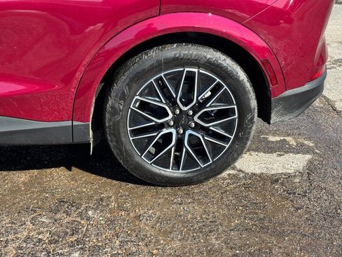 Used 2025 Ford Mustang Mach-E Premium image 11