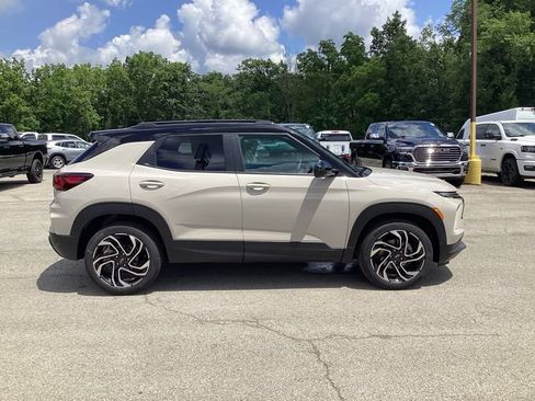 New 2026 Chevrolet TrailBlazer RS w/ Convenience Package AWD/4WD image 8