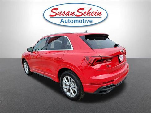 Used 2025 Audi Q3 2.0T Premium image 32