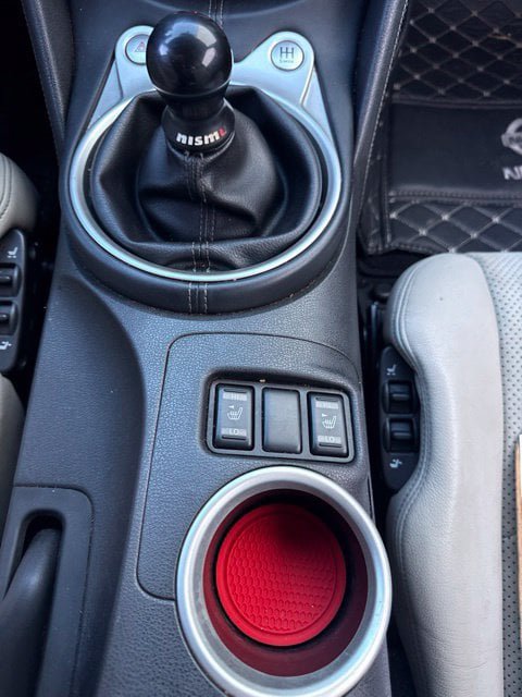 Used 2009 Nissan 370Z Touring w/ Sport Pkg RWD image 25