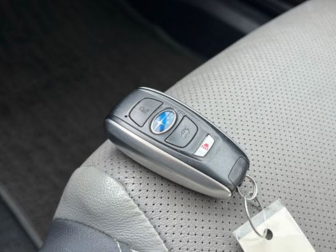 Used 2023 Subaru Outback Limited AWD/4WD image 26