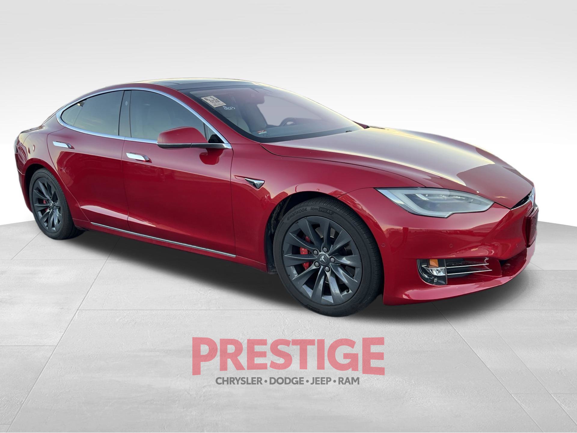 Used 2018 Tesla Model S P100D AWD/4WD image 5