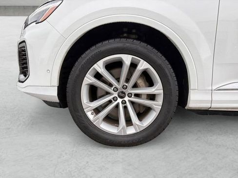 Used 2025 Audi Q7 3.0T Premium Plus AWD/4WD image 23