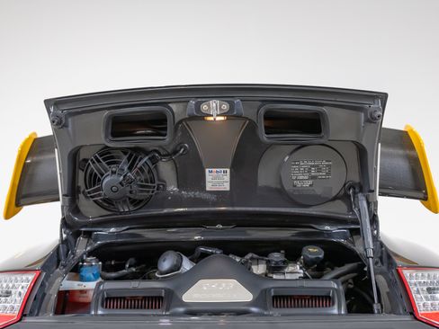 Used 2011 Porsche 911 GT3 RS RWD image 51