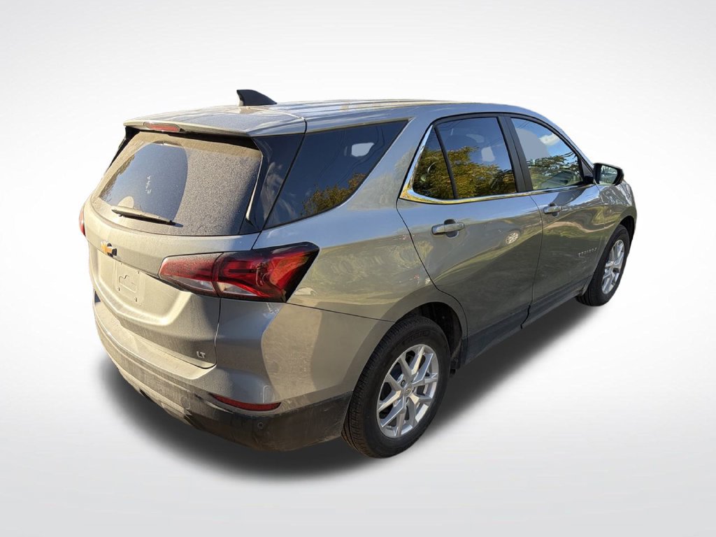 Used 2024 Chevrolet Equinox LT w/ LPO, Floor Liner Package FWD image 7