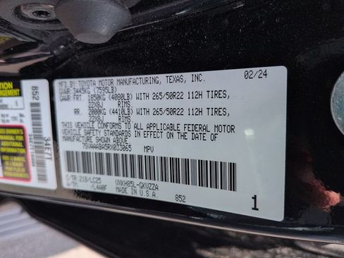 Used 2024 Toyota Sequoia Capstone AWD/4WD image 14