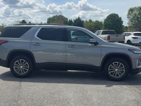 Certified 2023 Chevrolet Traverse LT image 9