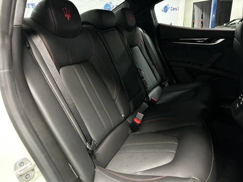 Used 2024 Maserati Ghibli Modena Q4 AWD/4WD image 21