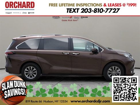 Used 2022 Toyota Sienna XLE image 7