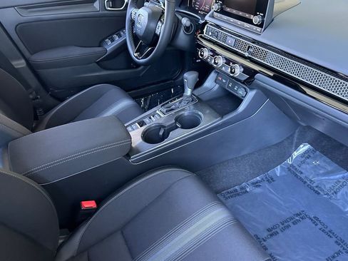 New 2025 Honda Civic Sport image 17