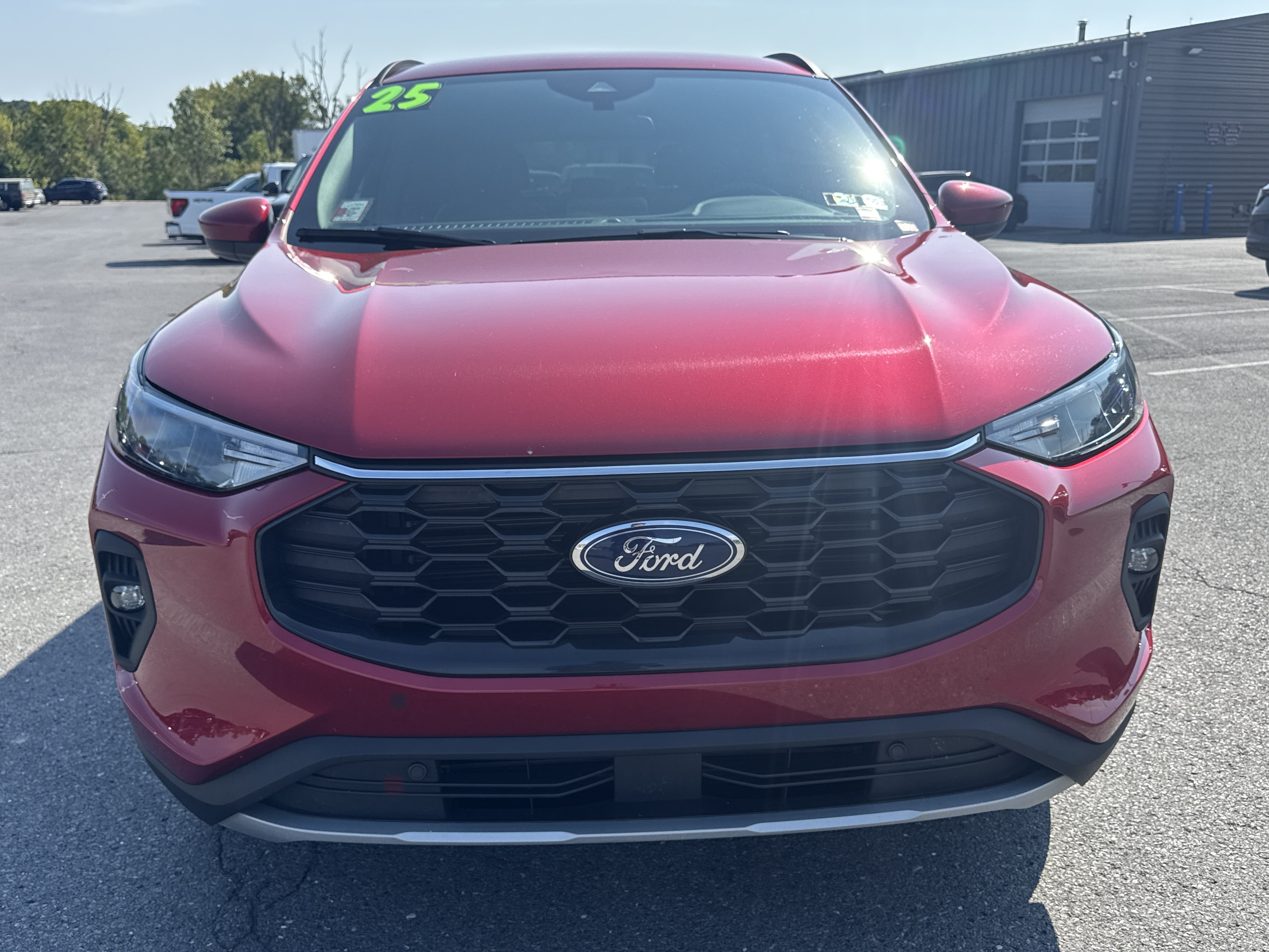Used 2025 Ford Escape ST-Line Select AWD/4WD image 10