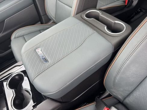 New 2026 GMC Yukon AT4 AWD/4WD image 21