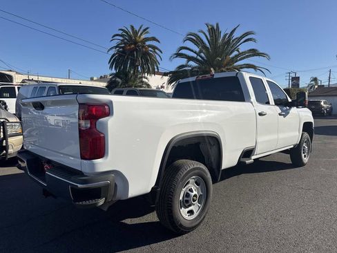 Used 2019 Chevrolet Silverado 2500 W/T w/ WT Convenience Package image 4