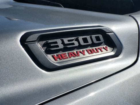 Used 2023 RAM 3500 Big Horn w/ Night Edition AWD/4WD image 9