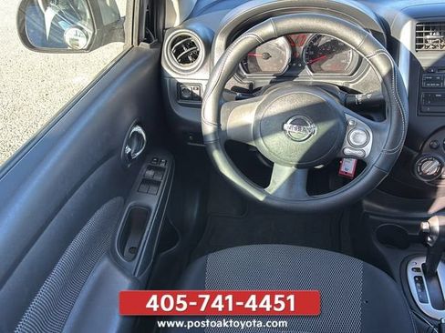 Used 2014 Nissan Versa SV FWD image 15
