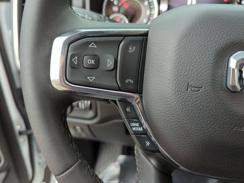 Used 2025 RAM 1500 Laramie w/ Sport Appearance Package AWD/4WD image 12