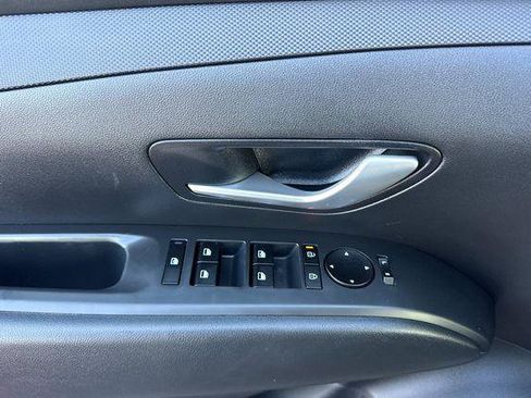 Used 2026 Hyundai Tucson Blue SE AWD/4WD image 11