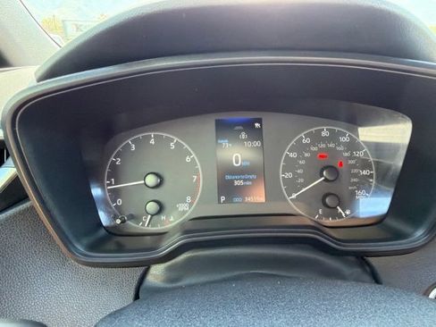 Used 2024 Toyota Corolla SE FWD image 12