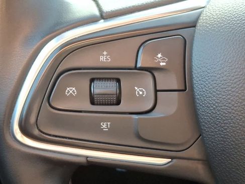 Used 2024 Buick Encore GX Sport Touring image 23