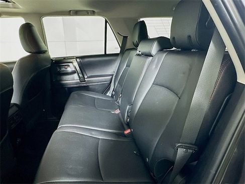 Used 2022 Toyota 4Runner TRD Off-Road Premium image 23