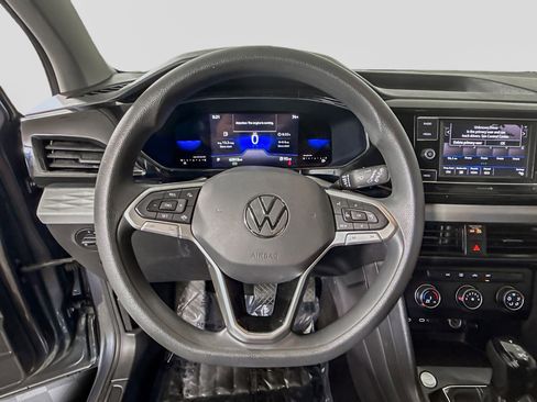 Used 2022 Volkswagen Taos S image 13