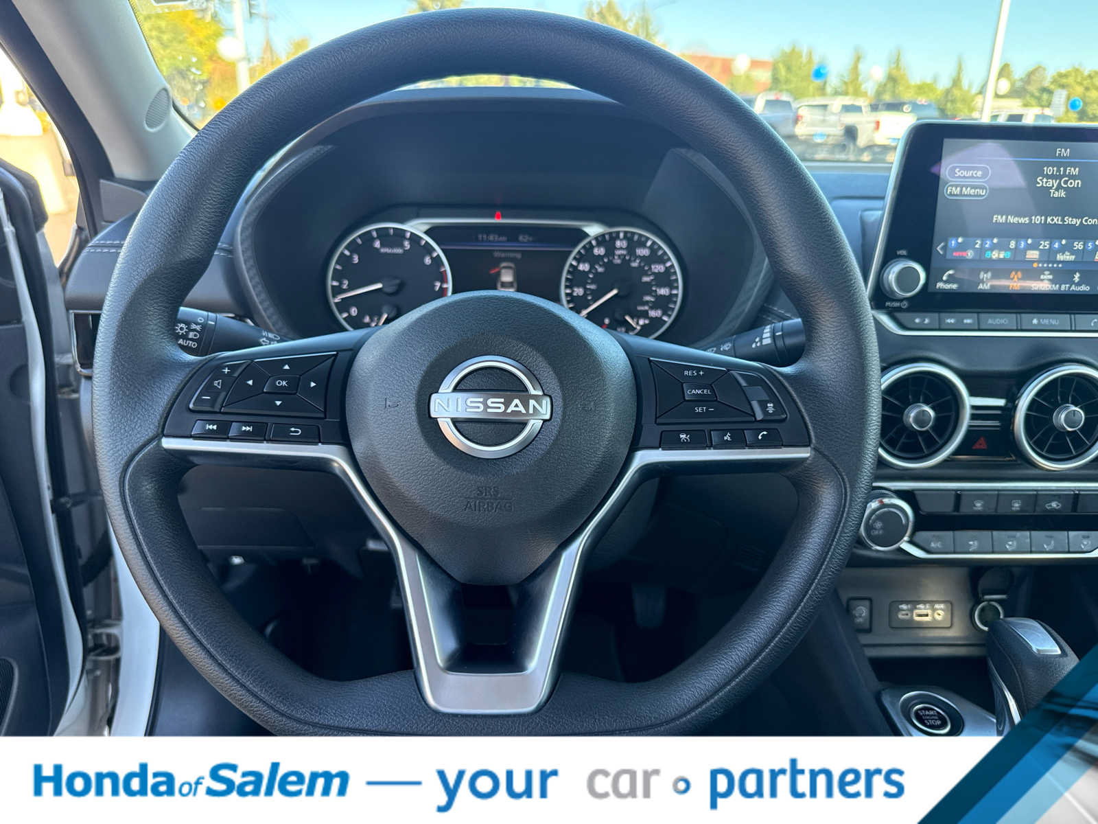 Used 2025 Nissan Sentra SV FWD image 16