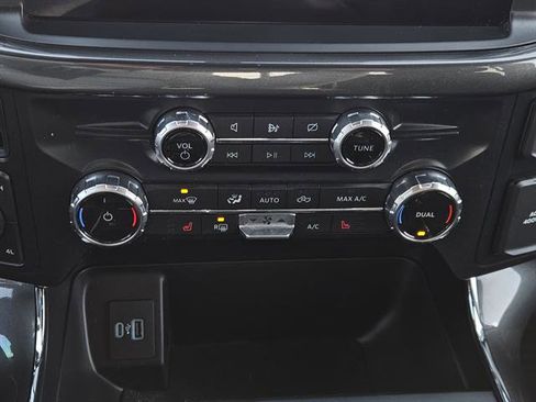 Used 2022 Ford F150 XLT w/ Equipment Group 302A High image 15