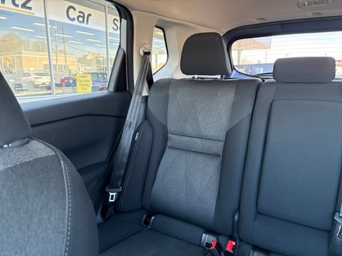 Used 2025 Nissan Rogue SV AWD/4WD image 35