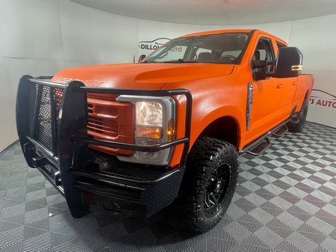 Used 2024 Ford F350 XL w/ XL Chrome Package image 2